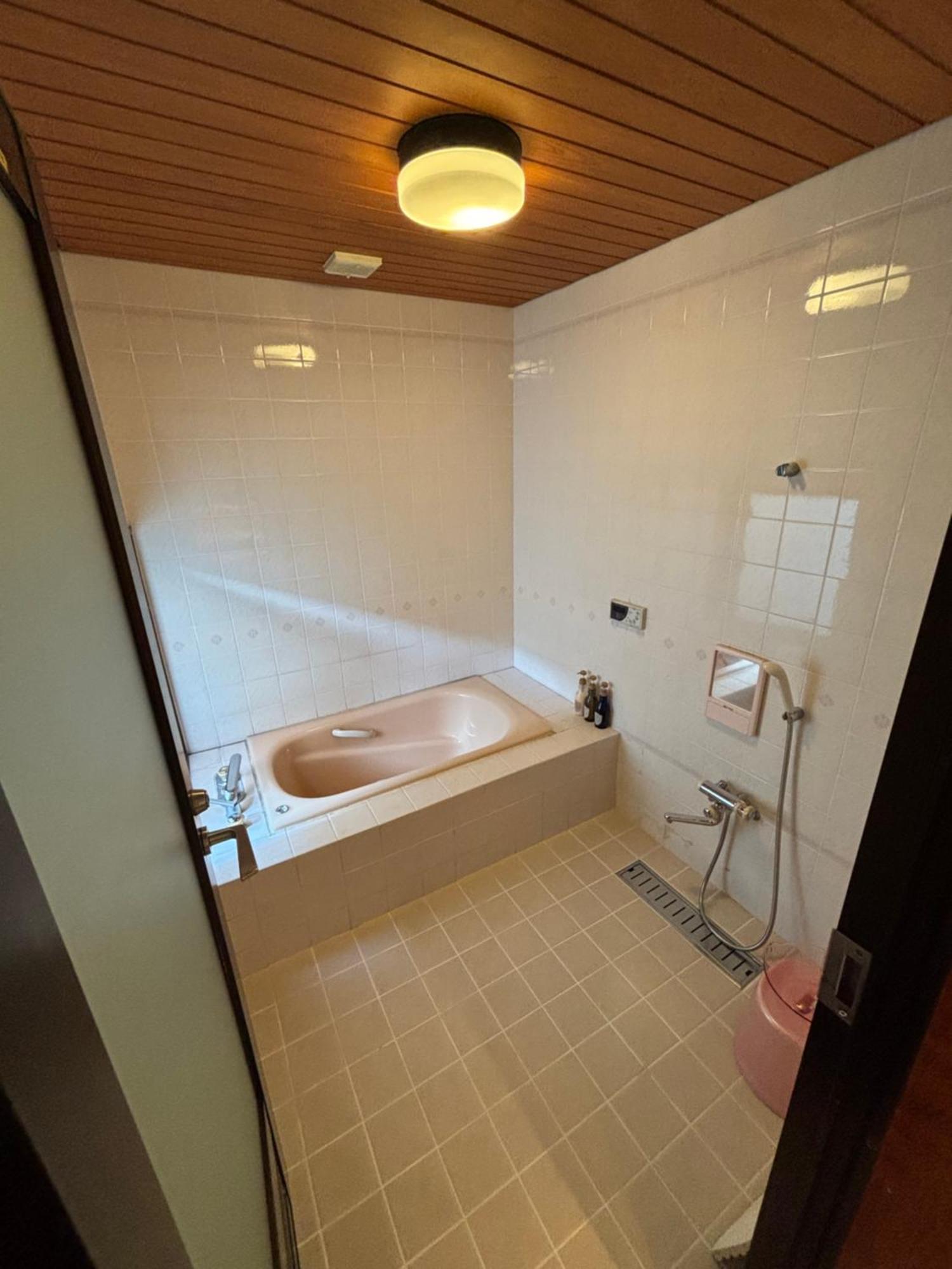 Nobu House 都会の喧騒から離れた隠れ家豪邸ステイ ヴィラ