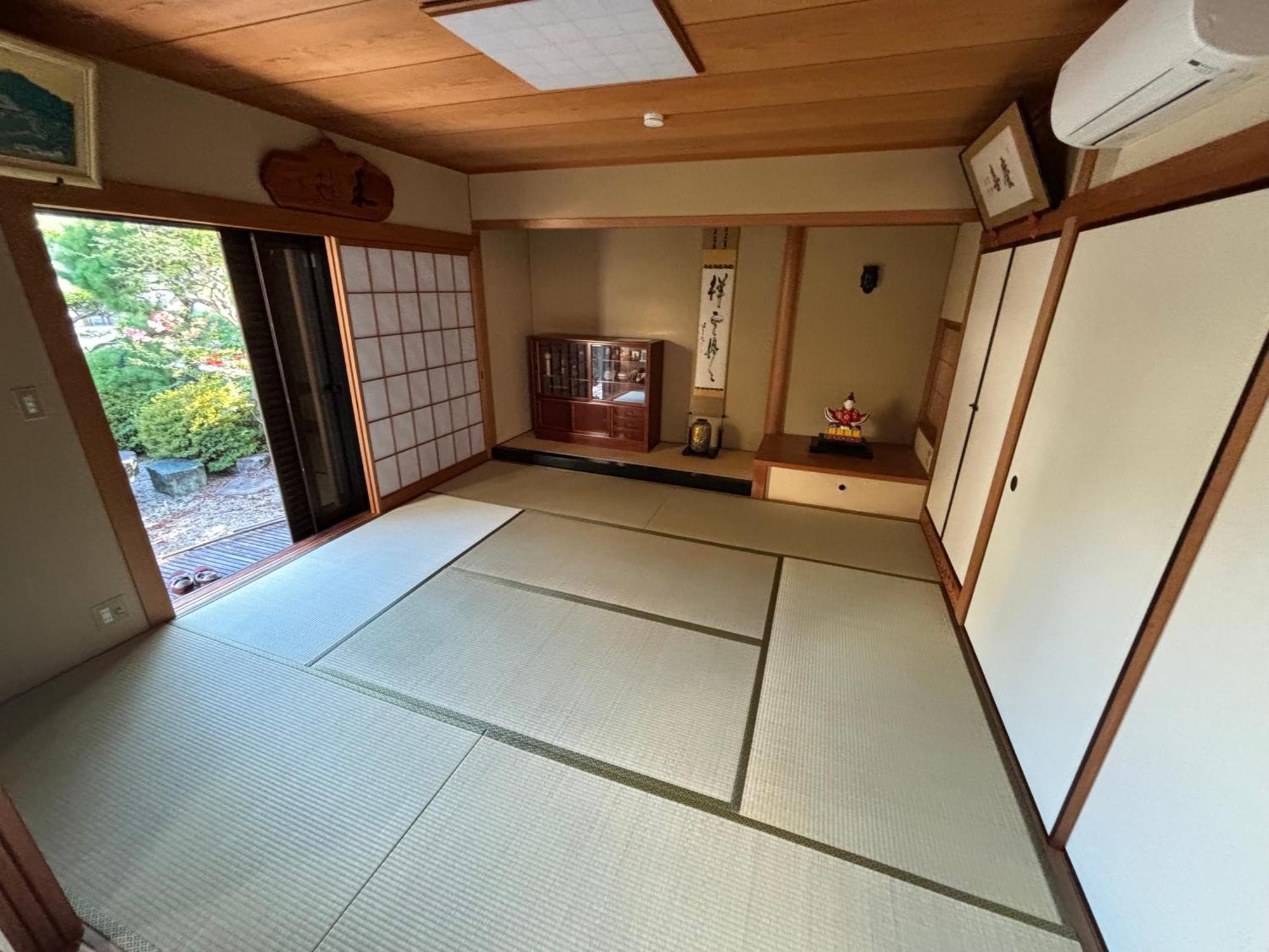Nobu House 都会の喧騒から離れた隠れ家豪邸ステイ ヴィラ 広島市